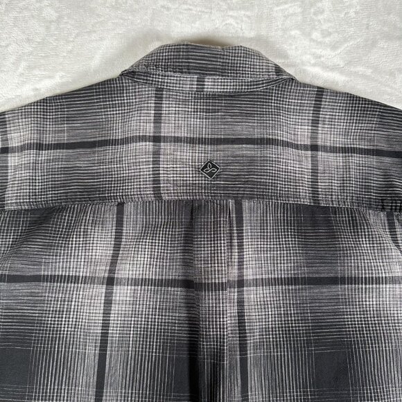 Prana Shirt Men Size XL Plaid Short Sleeve Single Pocket Made in India EUC - Picture 8 of 8